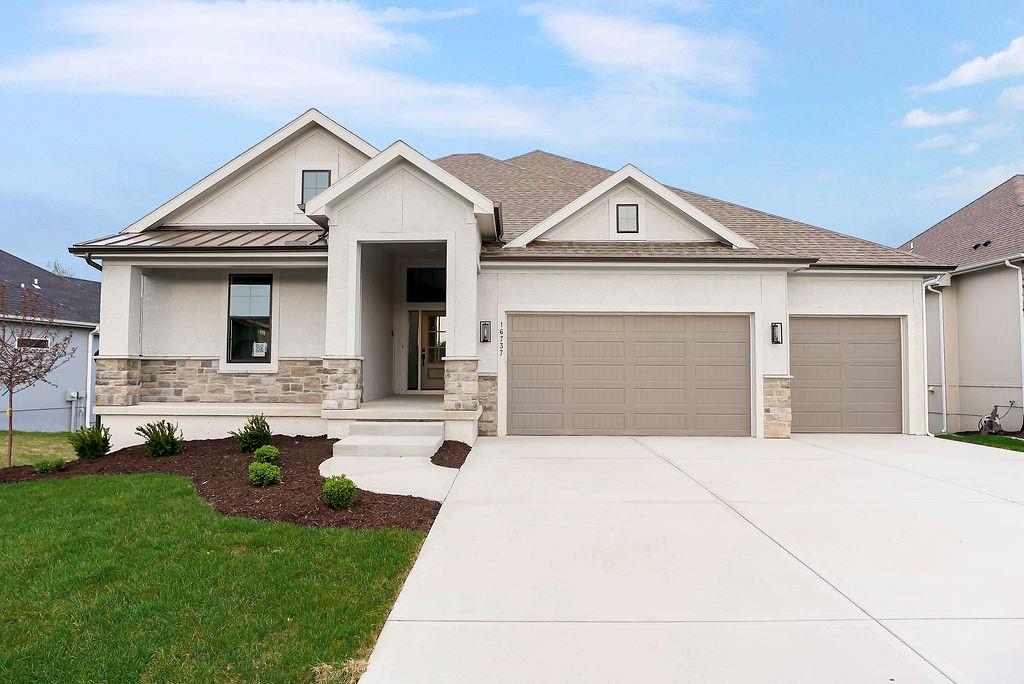 16737 South Ripley Street Olathe, KS 66062 - Photo 1 of 43
