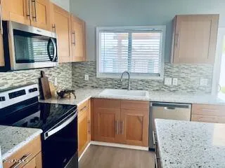 $2,600 | 20622 North 29th Drive, Phoenix, AZ 85027