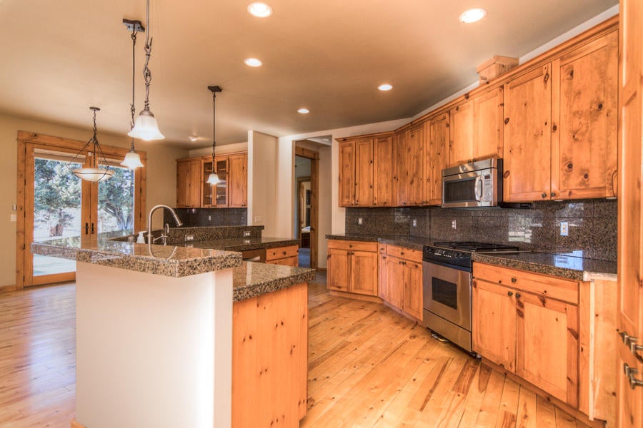 62015 Byram Road Bend, OR 97701 - Photo 24 of 56 Byram Rd 62015 (25 of 55)