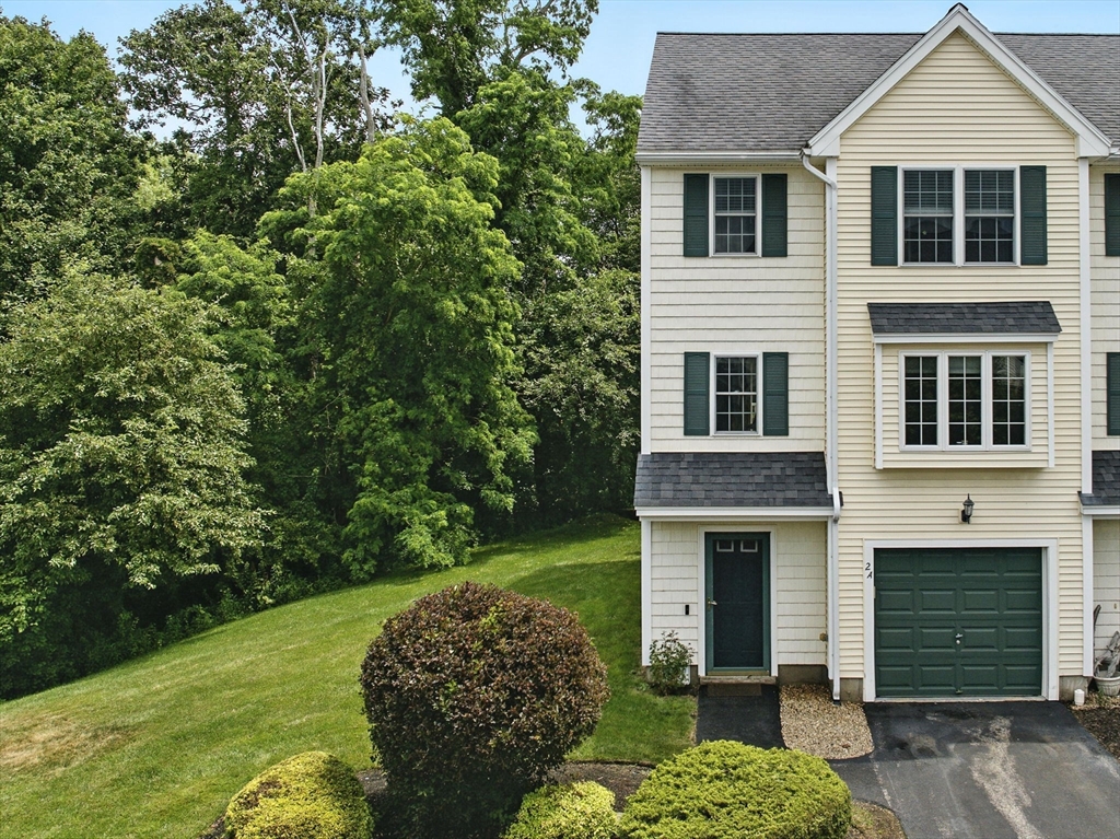 2 Sandpiper Way, Unit A Salisbury, MA 01952 - Photo 2 of 30 a front view of a house with a yard