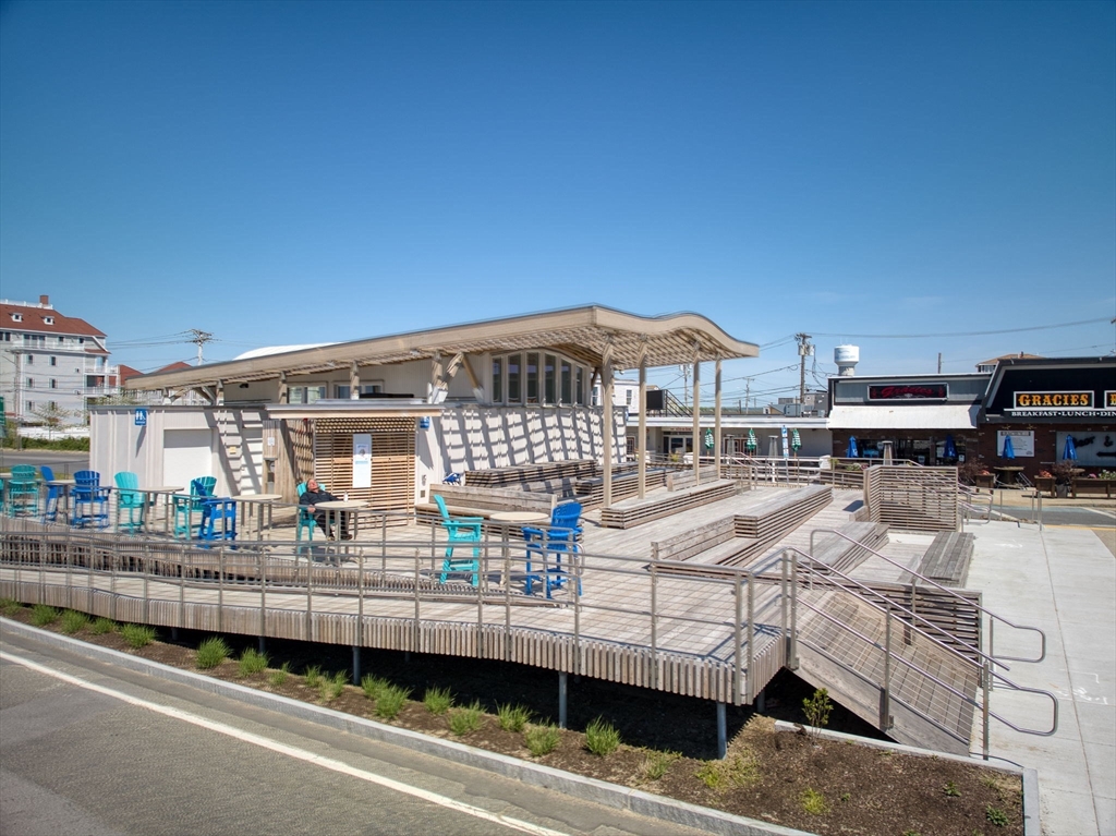 2 Sandpiper Way, Unit A Salisbury, MA 01952 - Photo 30 of 30 a city view with tall buildings