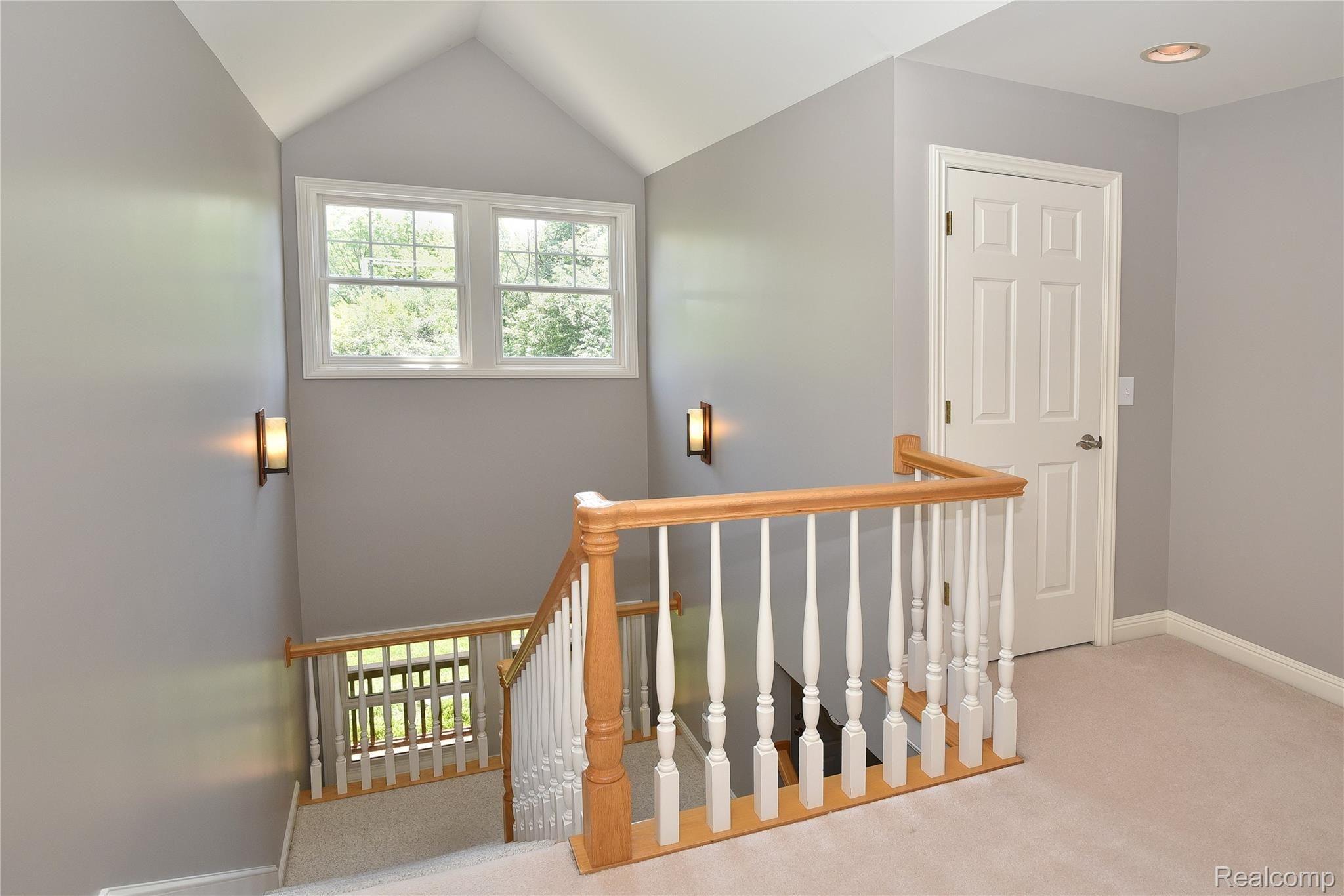 26056 Farmbrook Road Southfield, MI 48034 - Photo 19 of 36 26056 FARMBROOK_19.JPG