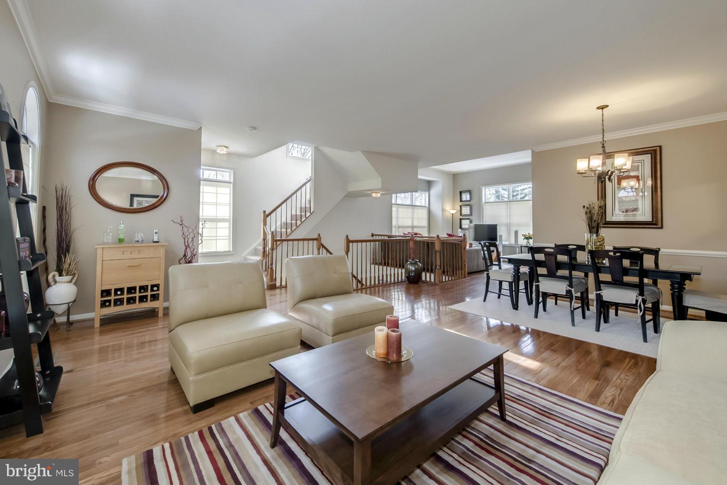 7372 Stream Bluff Way Springfield, VA 22153 - Photo 2 of 30 Living Room
