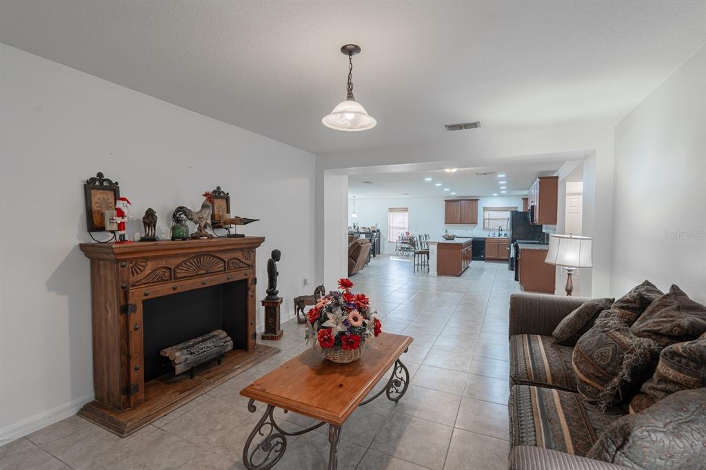 11331 Brighton Knoll Loop Riverview, FL 33579 - Photo 29 of 62