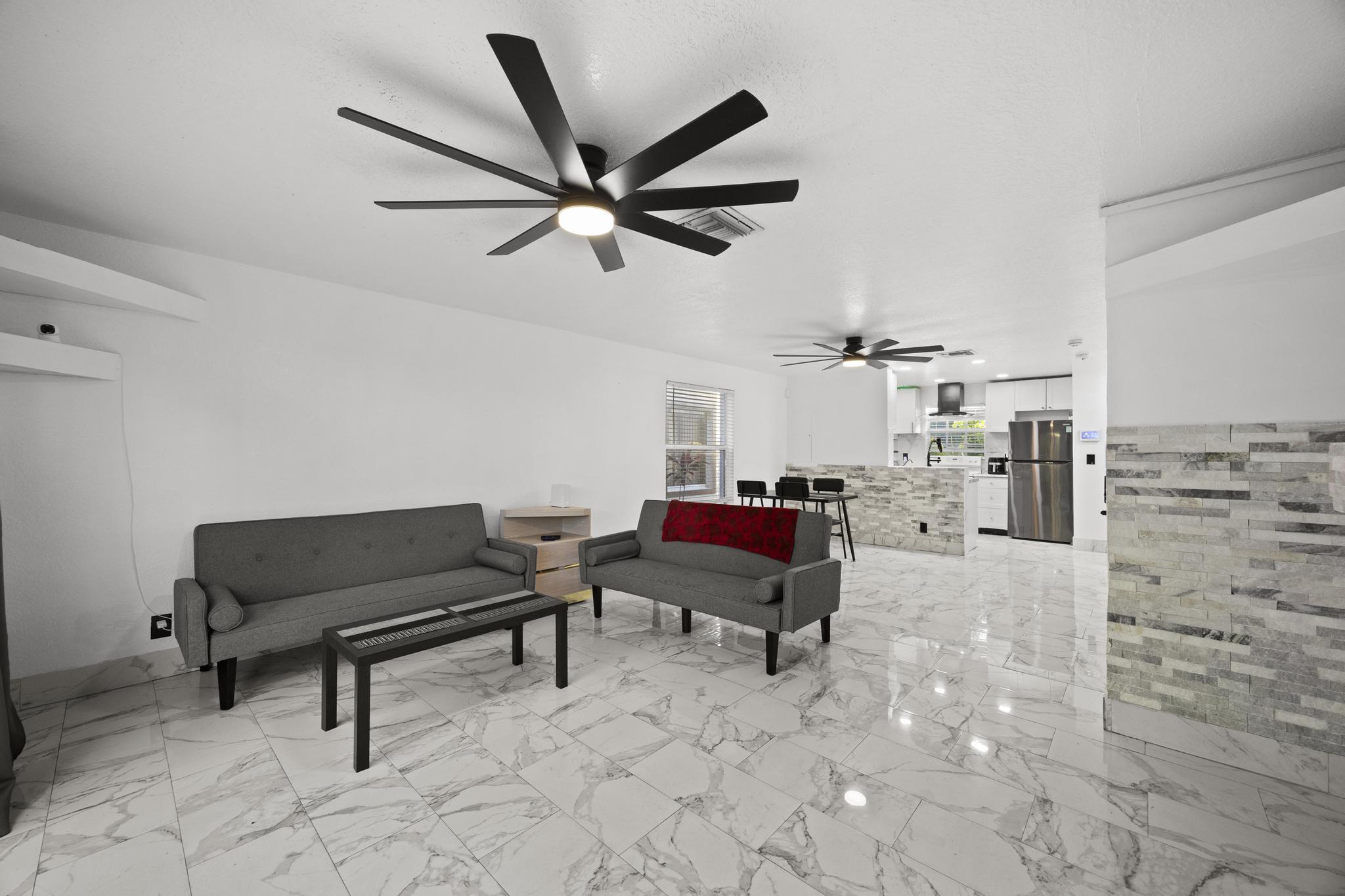 4337 Springfield Street Lake Worth Beach, FL 33461 - Photo 18 of 34 453A6995