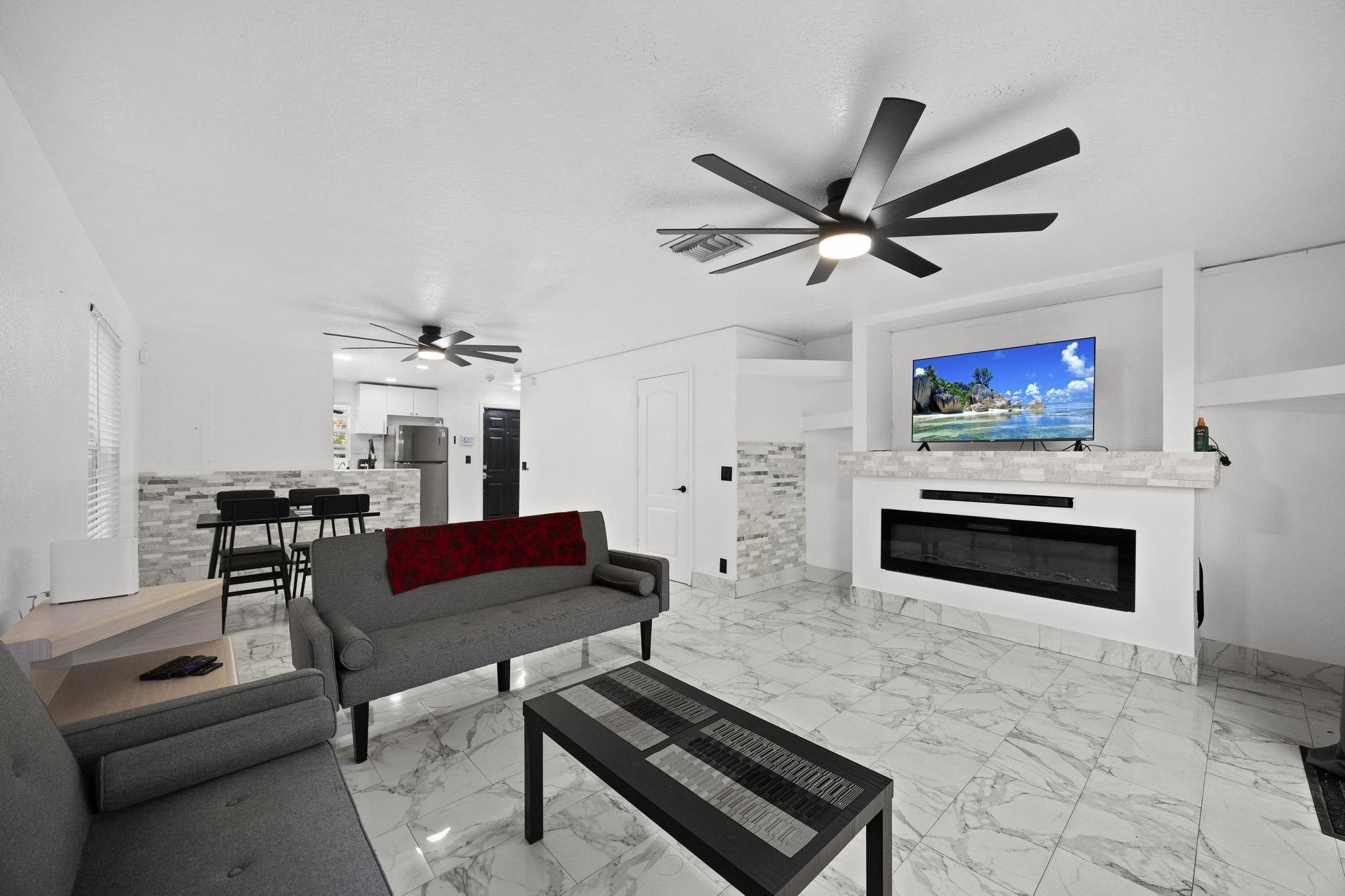 4337 Springfield Street Lake Worth Beach, FL 33461 - Photo 7 of 34 453A7000