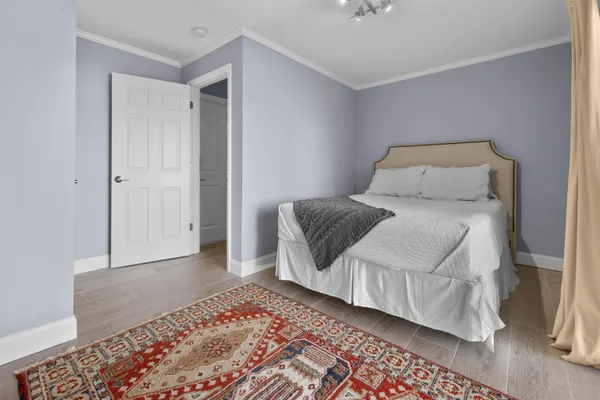 $3,300 | 909 South Ponce De Leon Boulevard, St. Augustine, FL 32084
