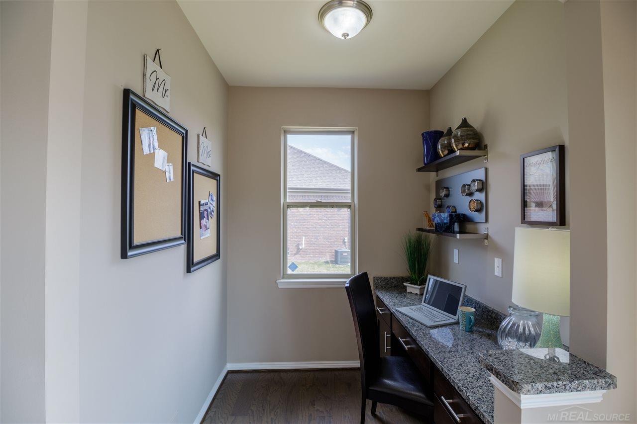 2952 Andlaur Drive Rochester Hills, MI 48307 - Photo 15 of 24