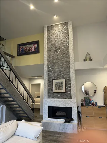 $639,000 | 18445 Hatteras Street, Tarzana, CA 91356