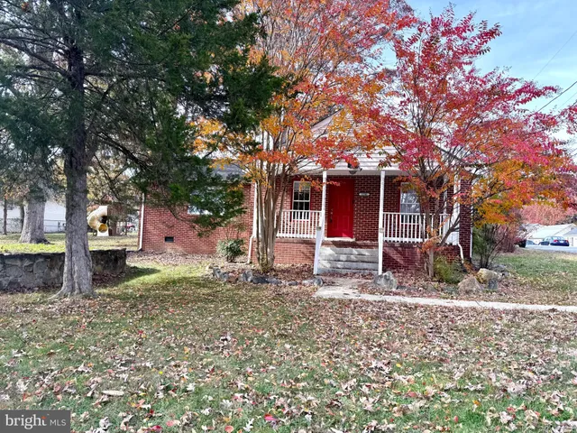 $2,250 | 3200 Lafayette Boulevard, Fredericksburg, VA 22408