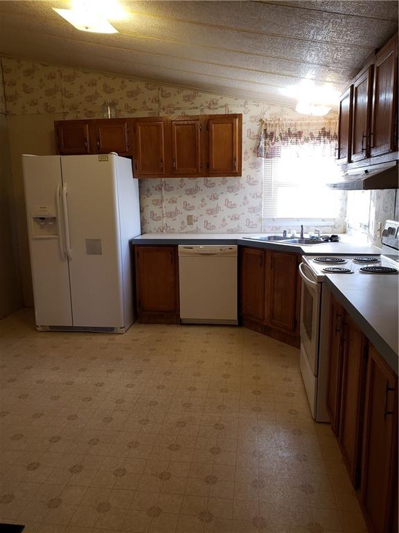 2420 Sharpe Mill Road Hiddenite, NC 28636 - Photo 7 of 15