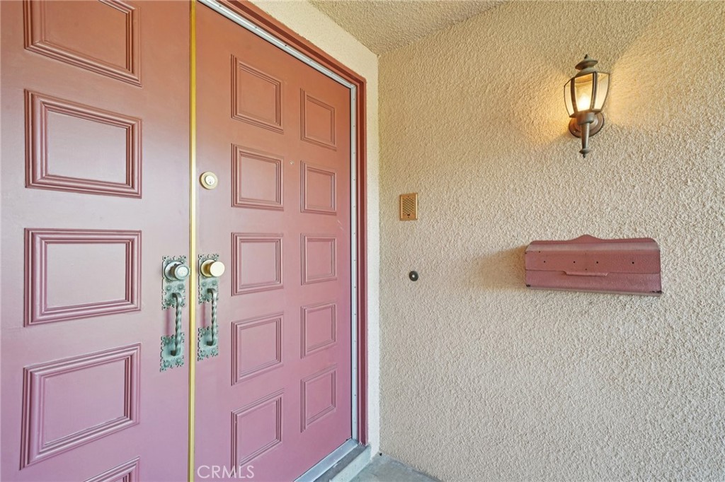 1500 Country Club Drive Riverside, CA 92506 - Photo 3 of 39