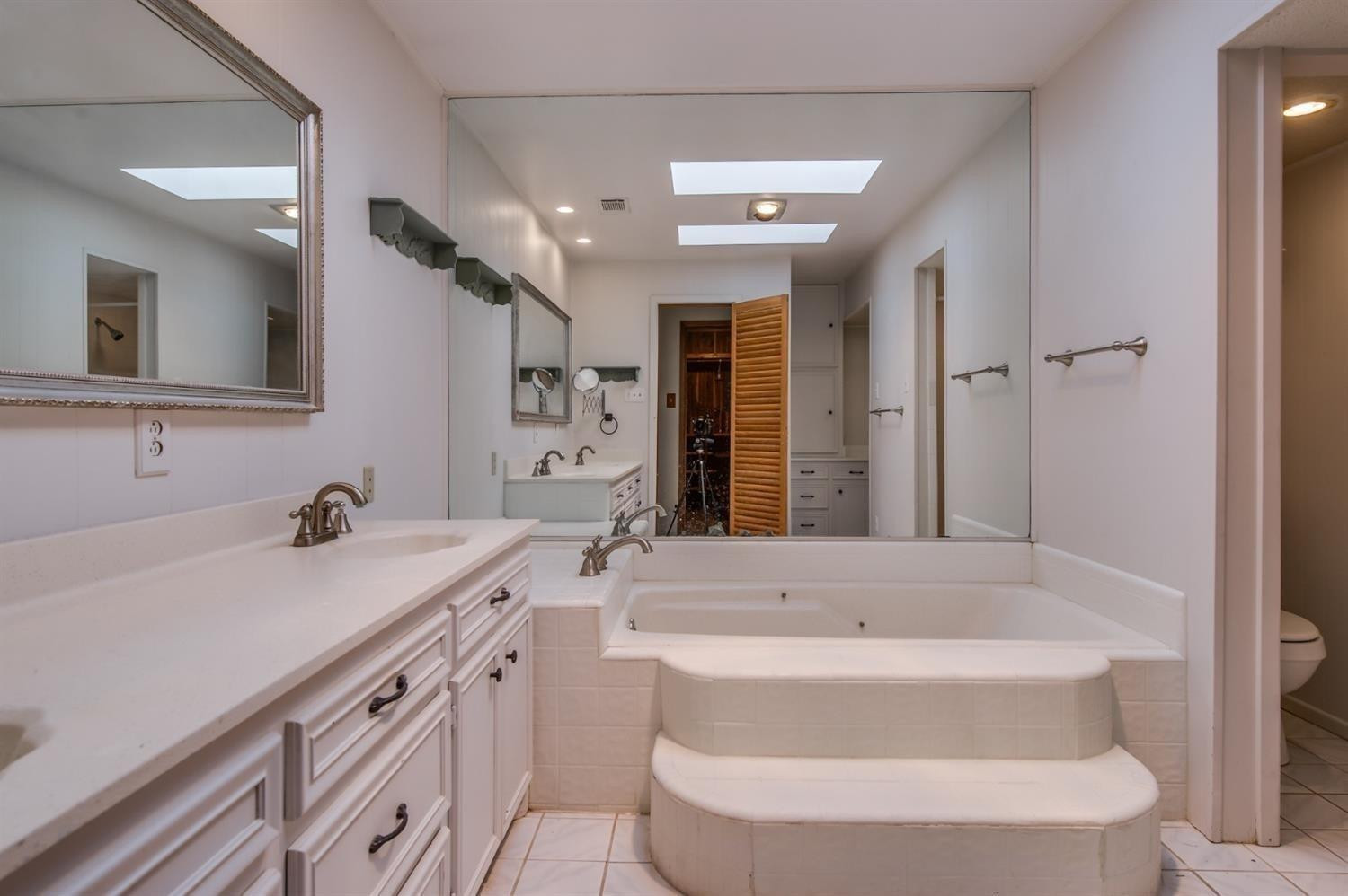 3705 Mesa Road Lubbock, TX 79403 - Photo 16 of 37 Photo 16