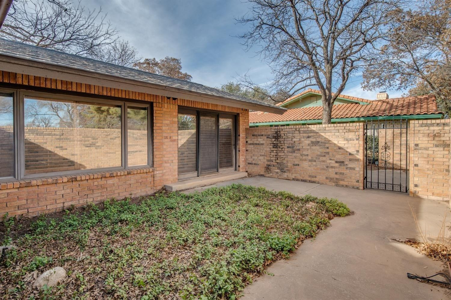 3705 Mesa Road Lubbock, TX 79403 - Photo 18 of 37 Photo 18
