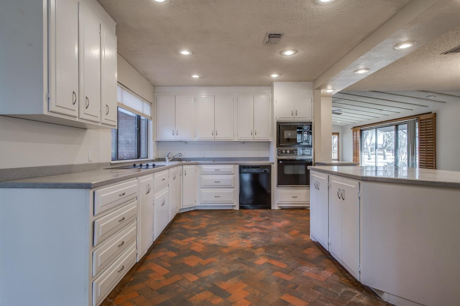 3705 Mesa Road Lubbock, TX 79403 - Photo 29 of 37 Photo 29