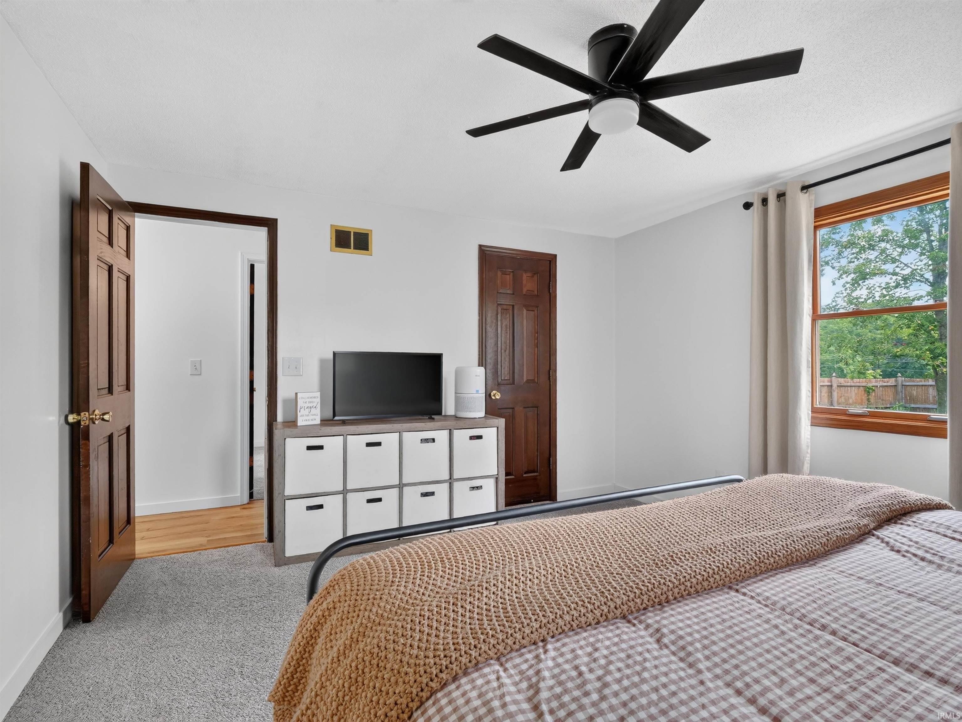 2014 Gump Road East Fort Wayne, IN 46845 - Photo 12 of 32 Gallery Image 12