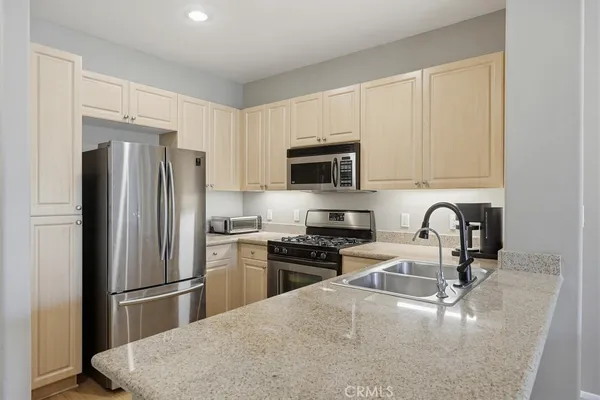 $659,000 | 2448 Watermarke Place, Irvine, CA 92612
