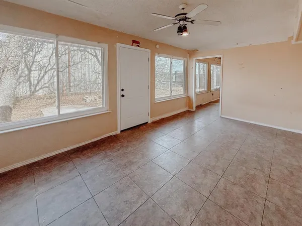 $174,900 | 237 Tall Timber Loop, Whitney, TX 76692