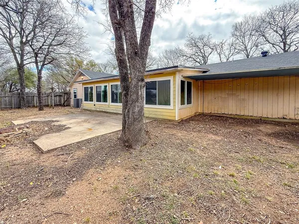 $174,900 | 237 Tall Timber Loop, Whitney, TX 76692