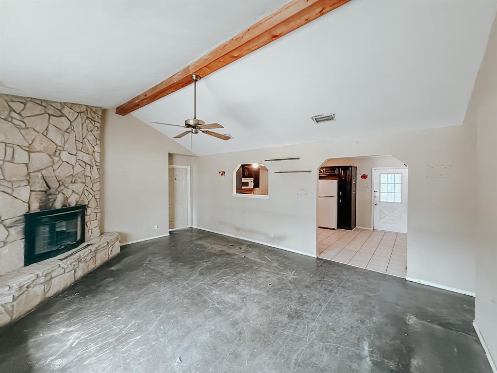 237 Tall Timber Loop Whitney, TX 76692 - Photo 4 of 31