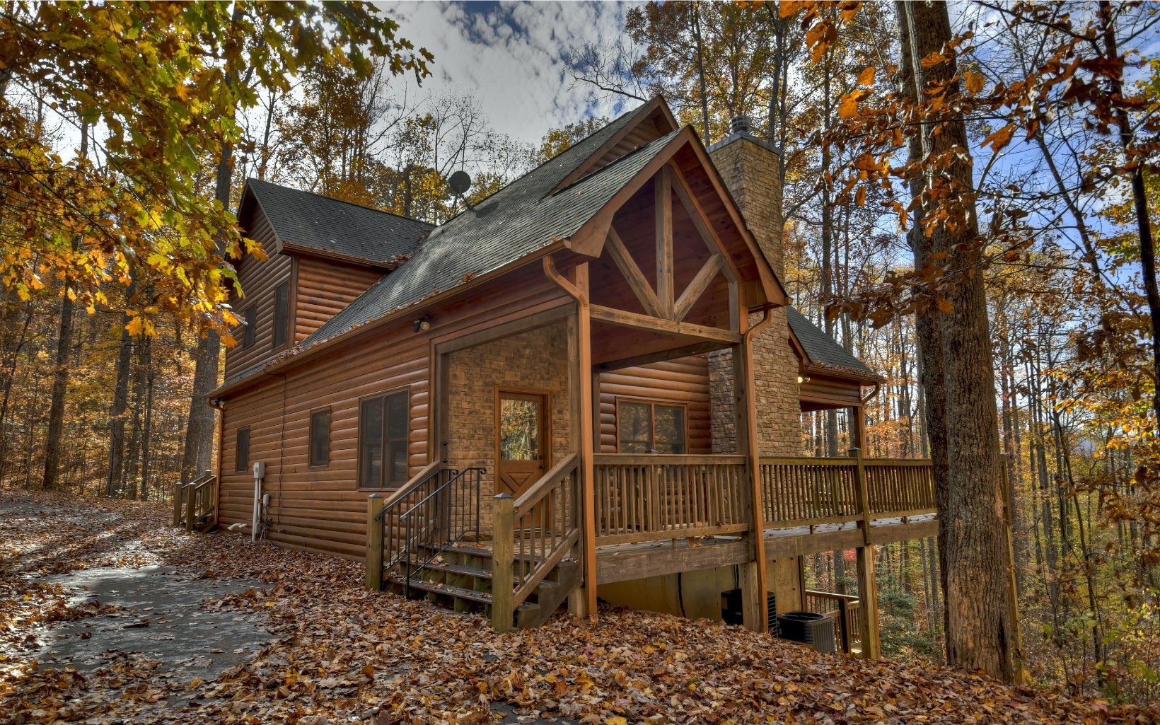 900 Overlook Road Blue Ridge, GA 30513 - Photo 1 of 45 Main View