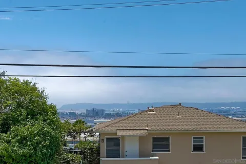 $769,000 | 1828 Linwood Street, Unit 1, San Diego, CA 92110