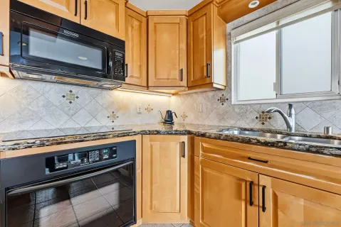 $769,000 | 1828 Linwood Street, Unit 1, San Diego, CA 92110