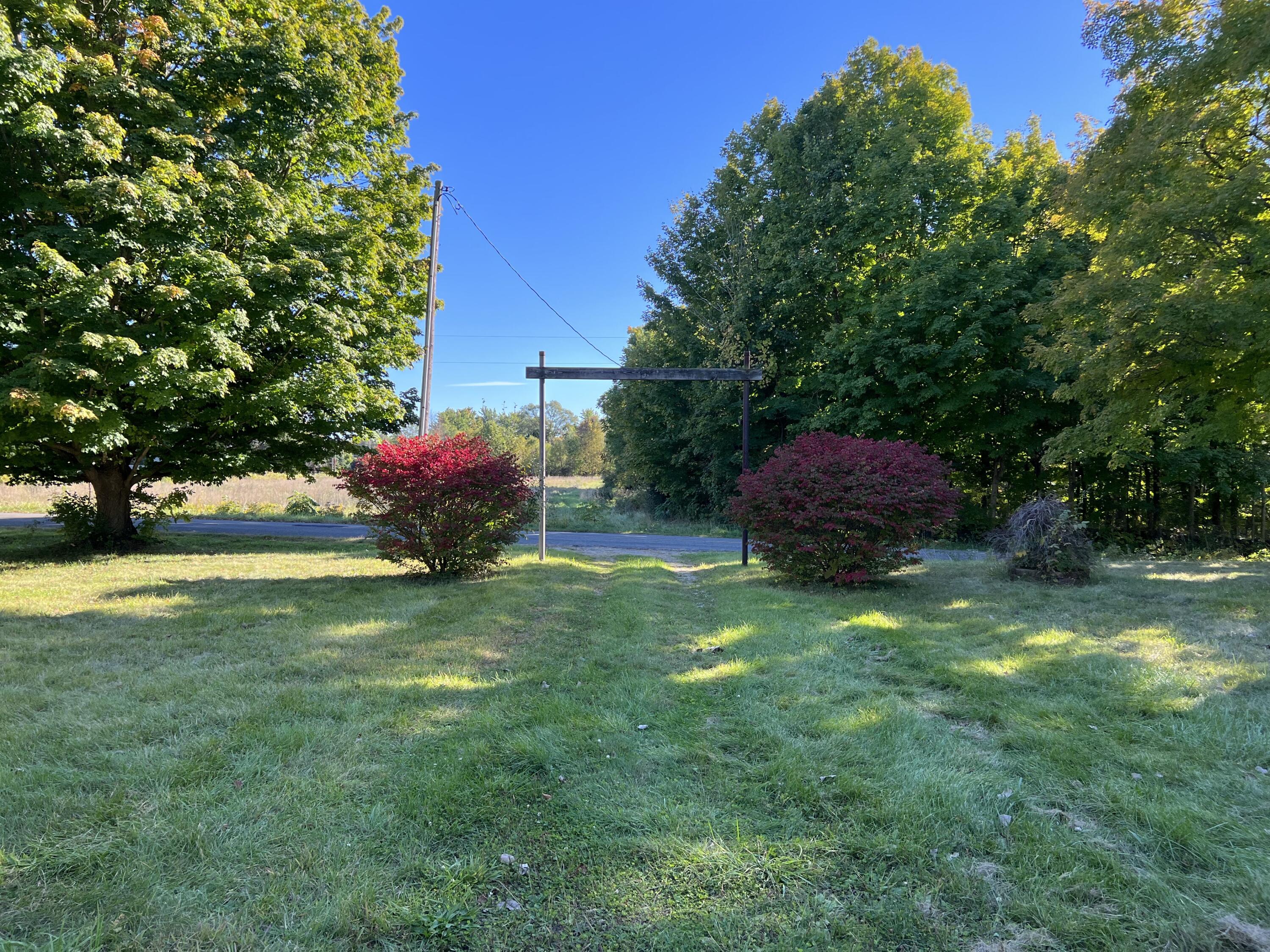 2480 Hillandale Road Benton Harbor, MI 49022 - Photo 15 of 65 IMG_0536