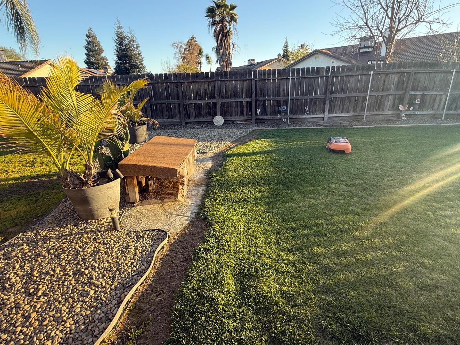 3124 Summer Lane Madera, CA 93637 - Photo 27 of 30 a view of swimming pool with sitting area