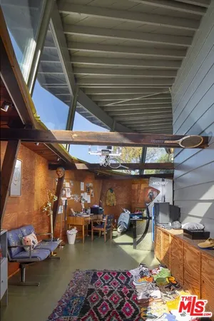 $2,695,000 | 3624 Buena Park Drive, Studio City, CA 91604