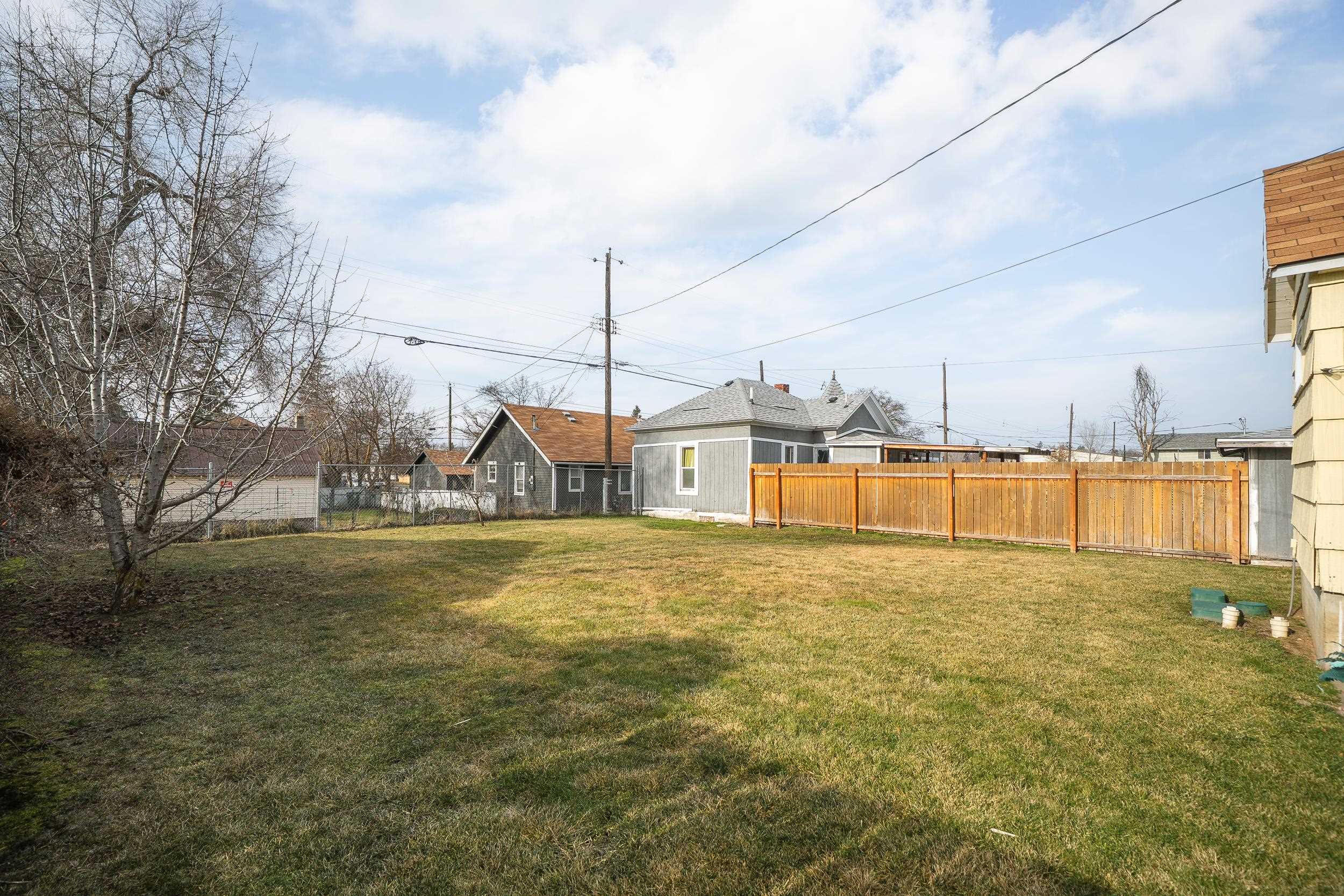 2221 North Cincinnati Street Spokane, WA 99207 - Photo 27 of 35