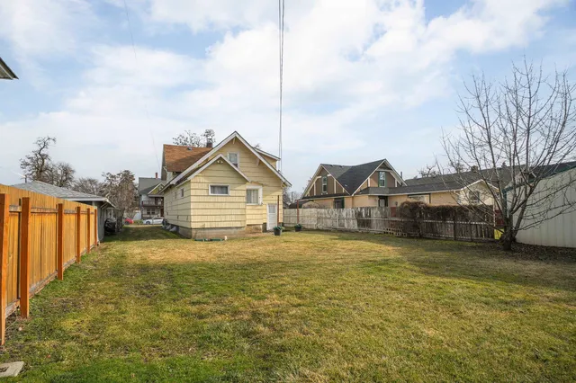 $350,000 | 2221 North Cincinnati Street, Spokane, WA 99207