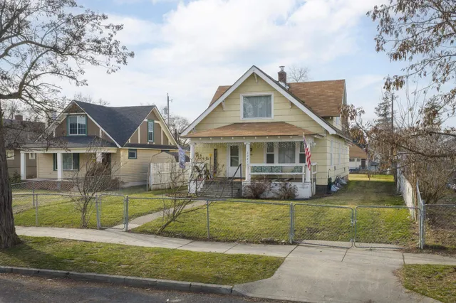 $350,000 | 2221 North Cincinnati Street, Spokane, WA 99207