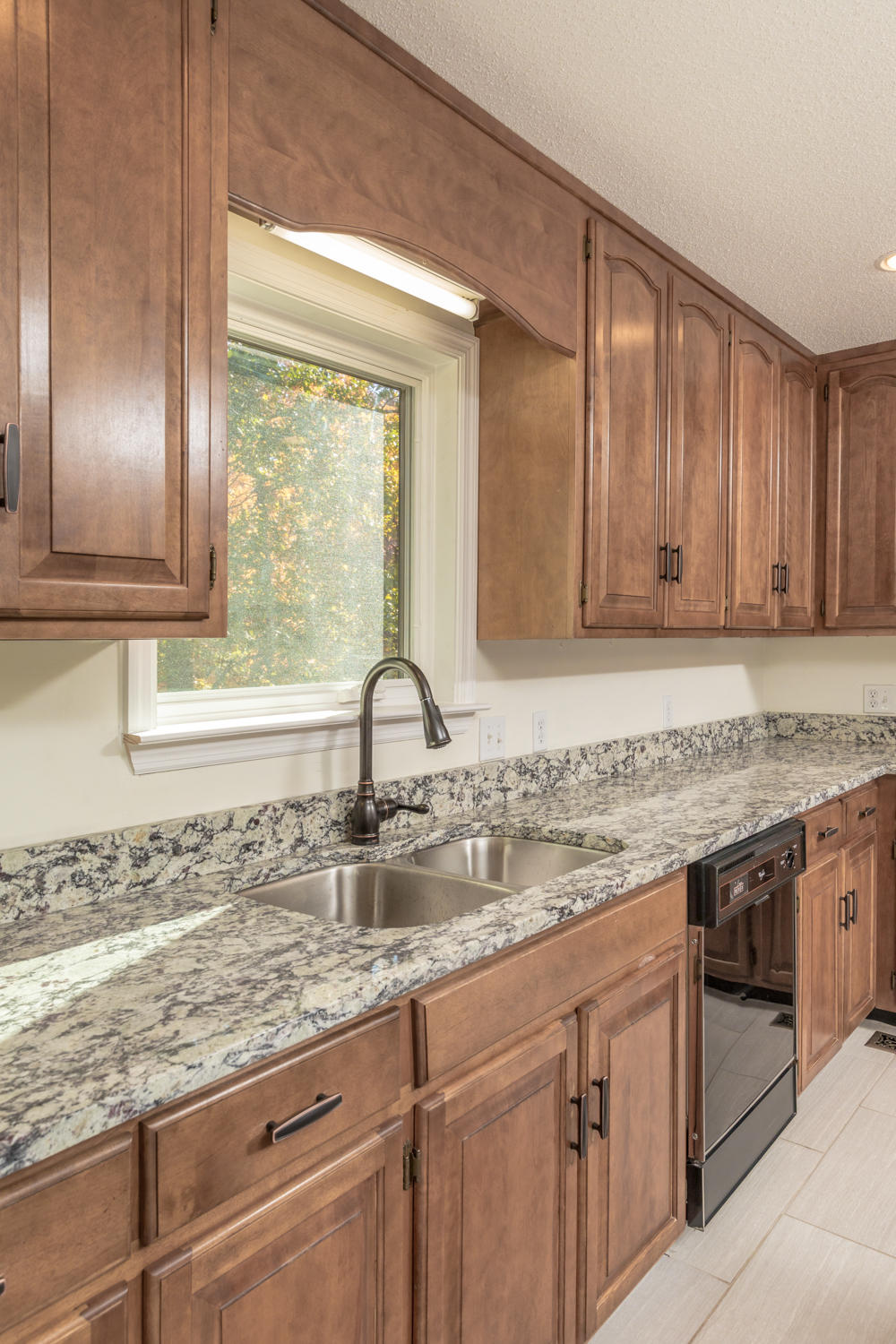 606 Swansons Ridge Road Chattanooga, TN 37421 - Photo 14 of 37 606_Swansons_Ridge_Rd_46