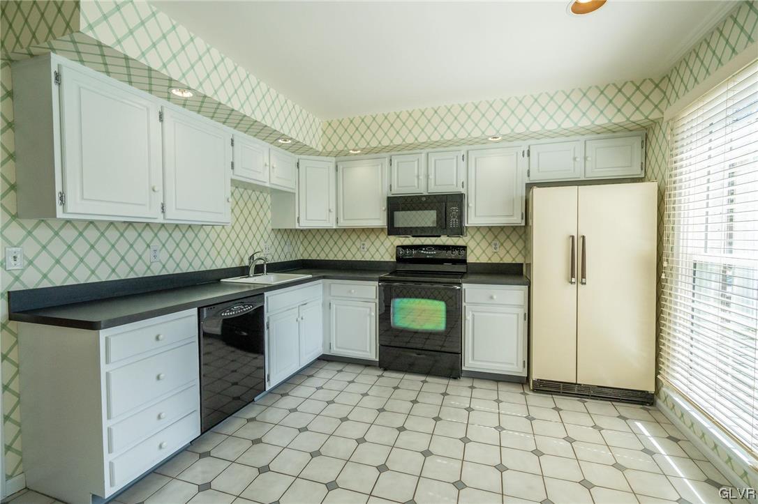 150 Springhouse Road Allentown, PA 18104 - Photo 5 of 38 Gallery Image 5