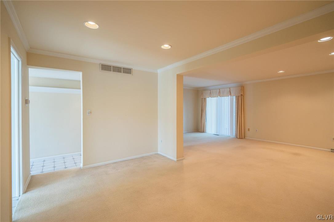 150 Springhouse Road Allentown, PA 18104 - Photo 9 of 38 Gallery Image 9