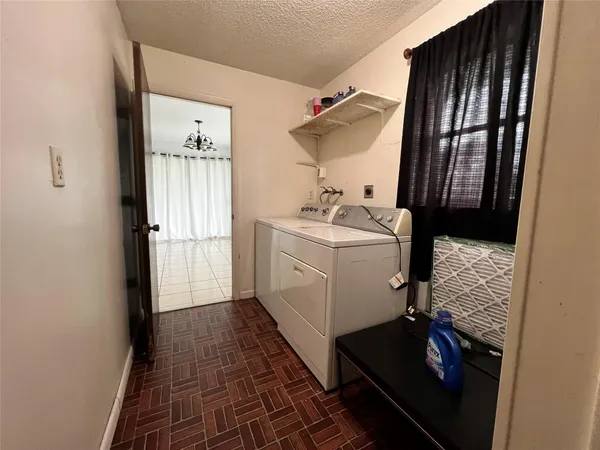 $3,550 | 1107 Northwest 84th Drive, Coral Springs, FL 33071