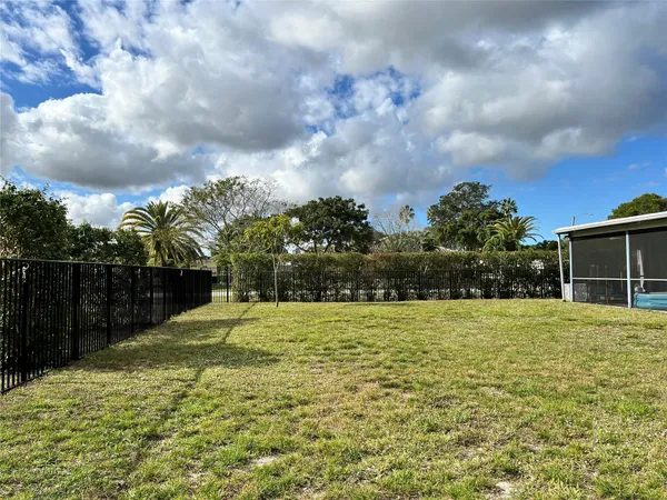 $3,550 | 1107 Northwest 84th Drive, Coral Springs, FL 33071