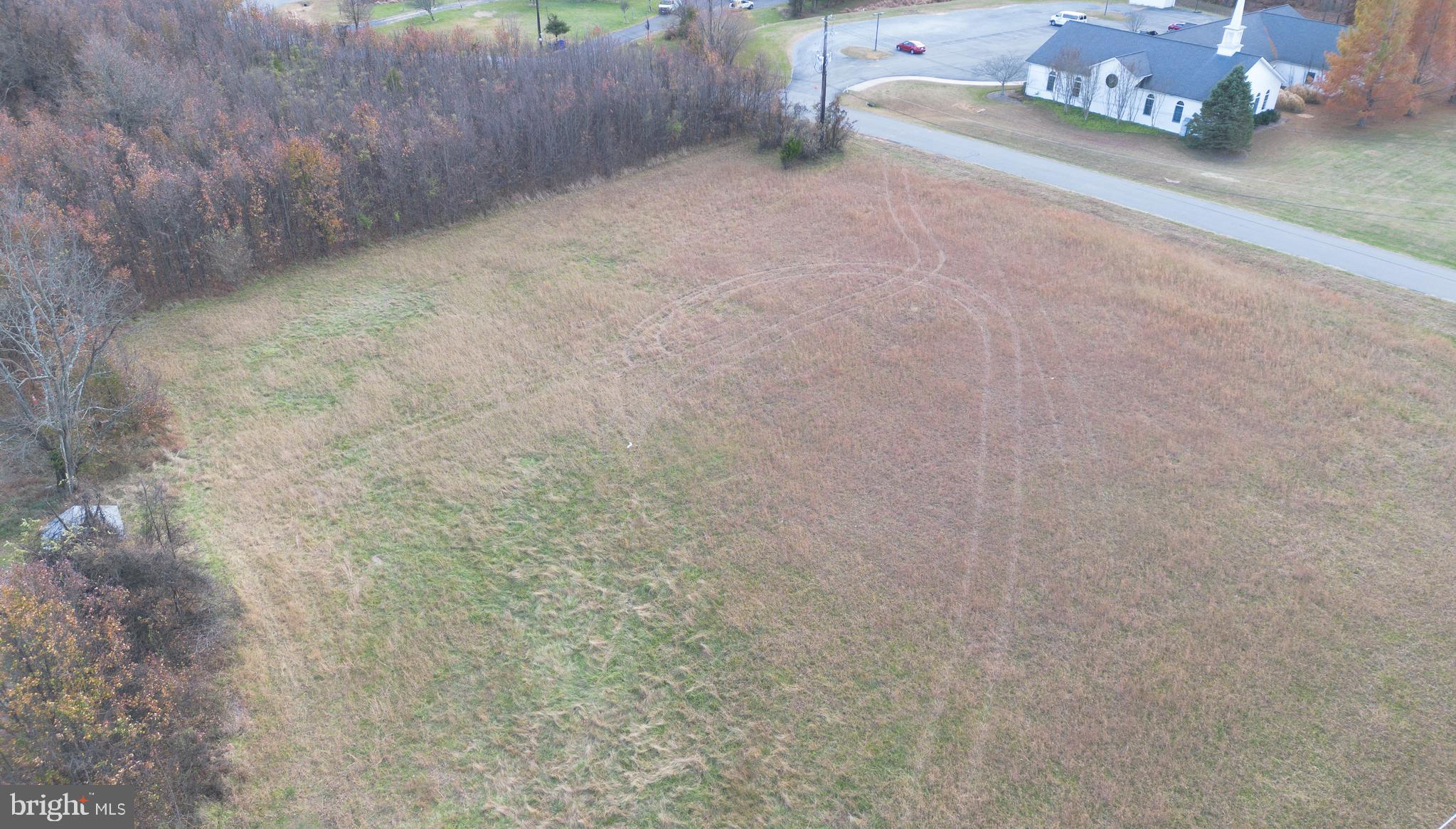 17403 Old Baltimore Road Olney, MD 20832 - Photo 3 of 5 a view of a room with a hallway
