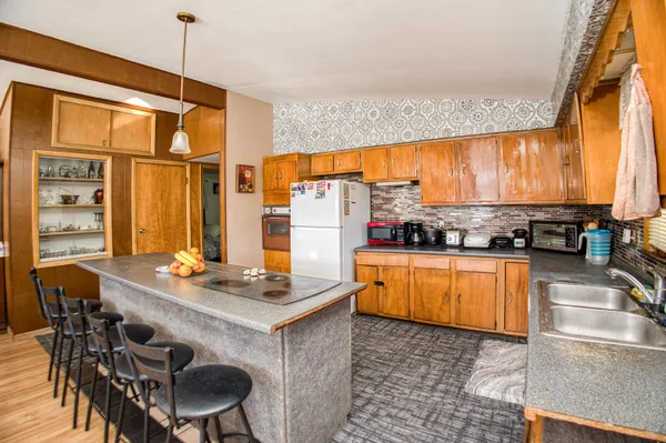 $194,000 | 170 College Drive, Platteville, WI 53818