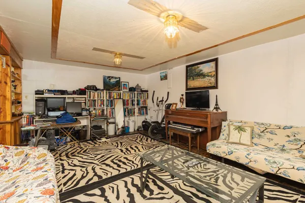 $194,000 | 170 College Drive, Platteville, WI 53818