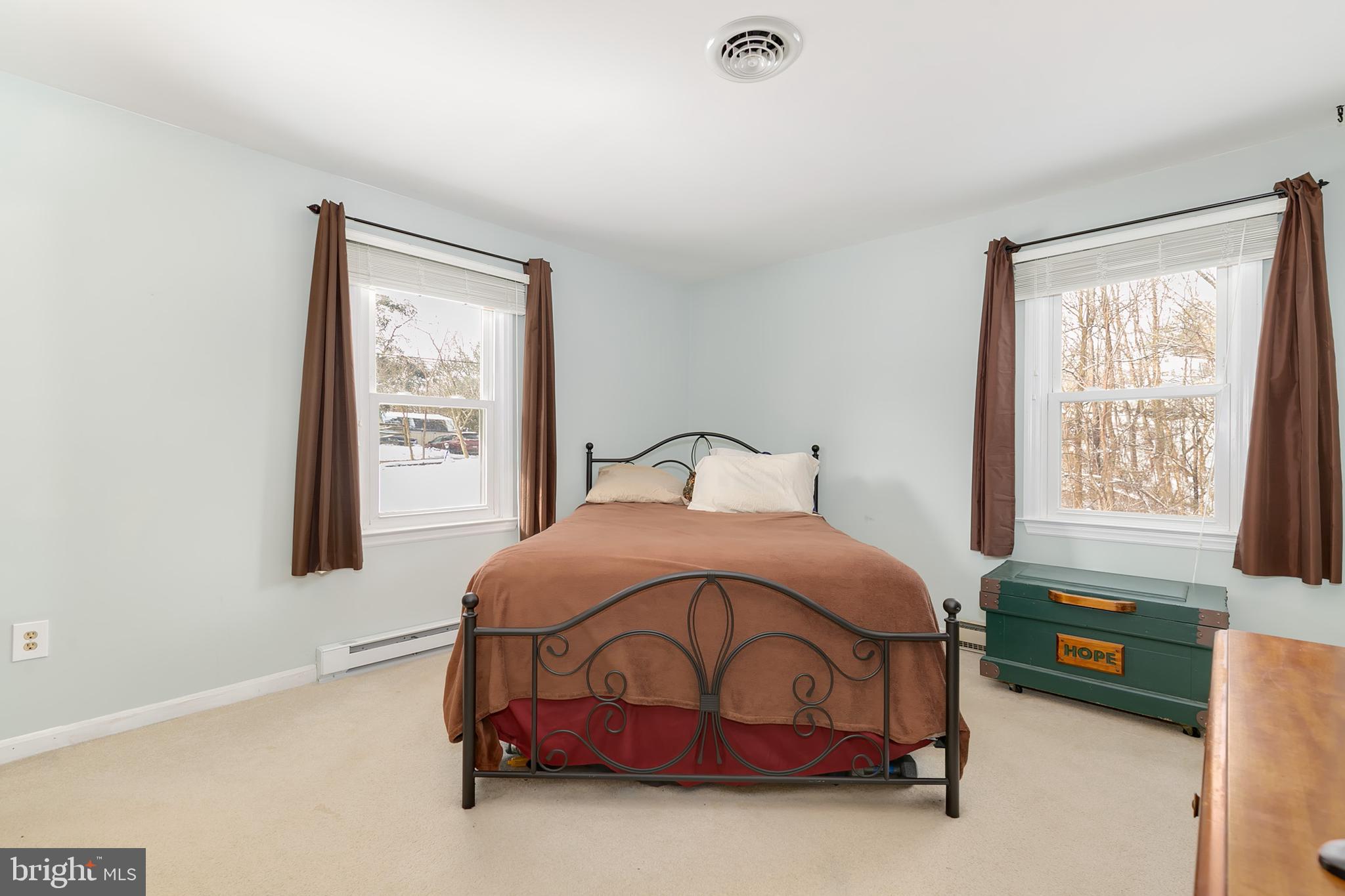 2030 Flag Marsh Road Mount Airy, MD 21771 - Photo 15 of 26 Gallery Image 15
