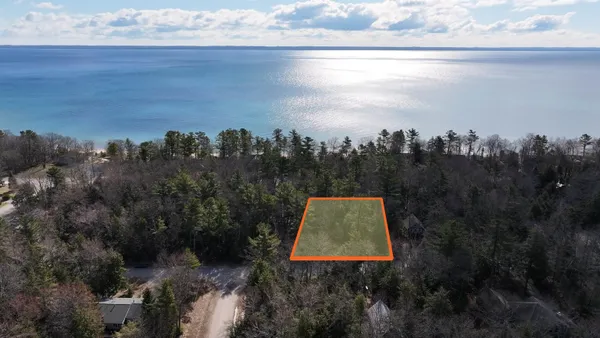 $53,900 | North Knollwood Drive, Northport, MI 48670