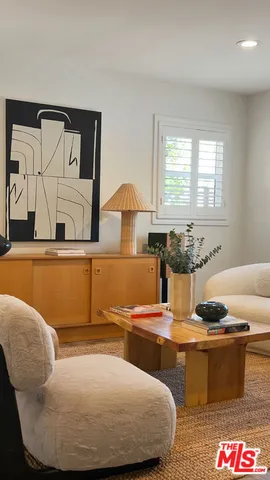 $949,000 | 4427 South Wilton Place, Los Angeles, CA 90062