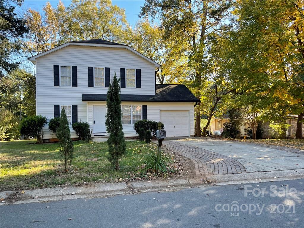 5245 Queen Anne Road Charlotte, NC 28217 - Photo 2 of 21 Gallery Image 2
