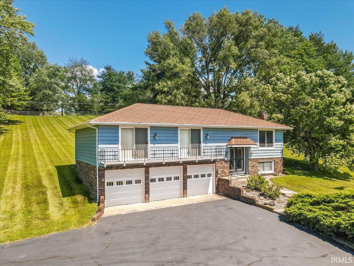 7122 North Prairie Road Springport, IN 47386 - Photo 2 of 36