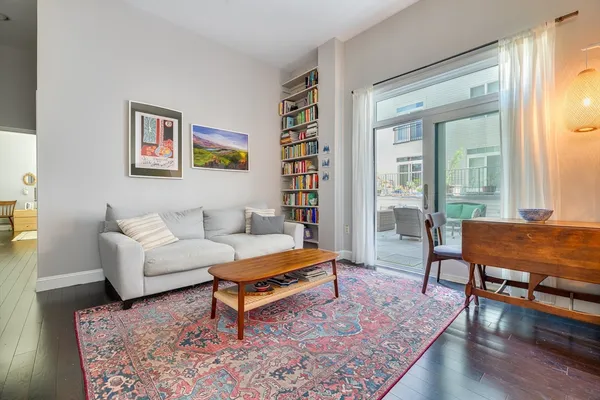 $925,000 | 1721 Washington Street, Unit 201, Boston, MA 02118