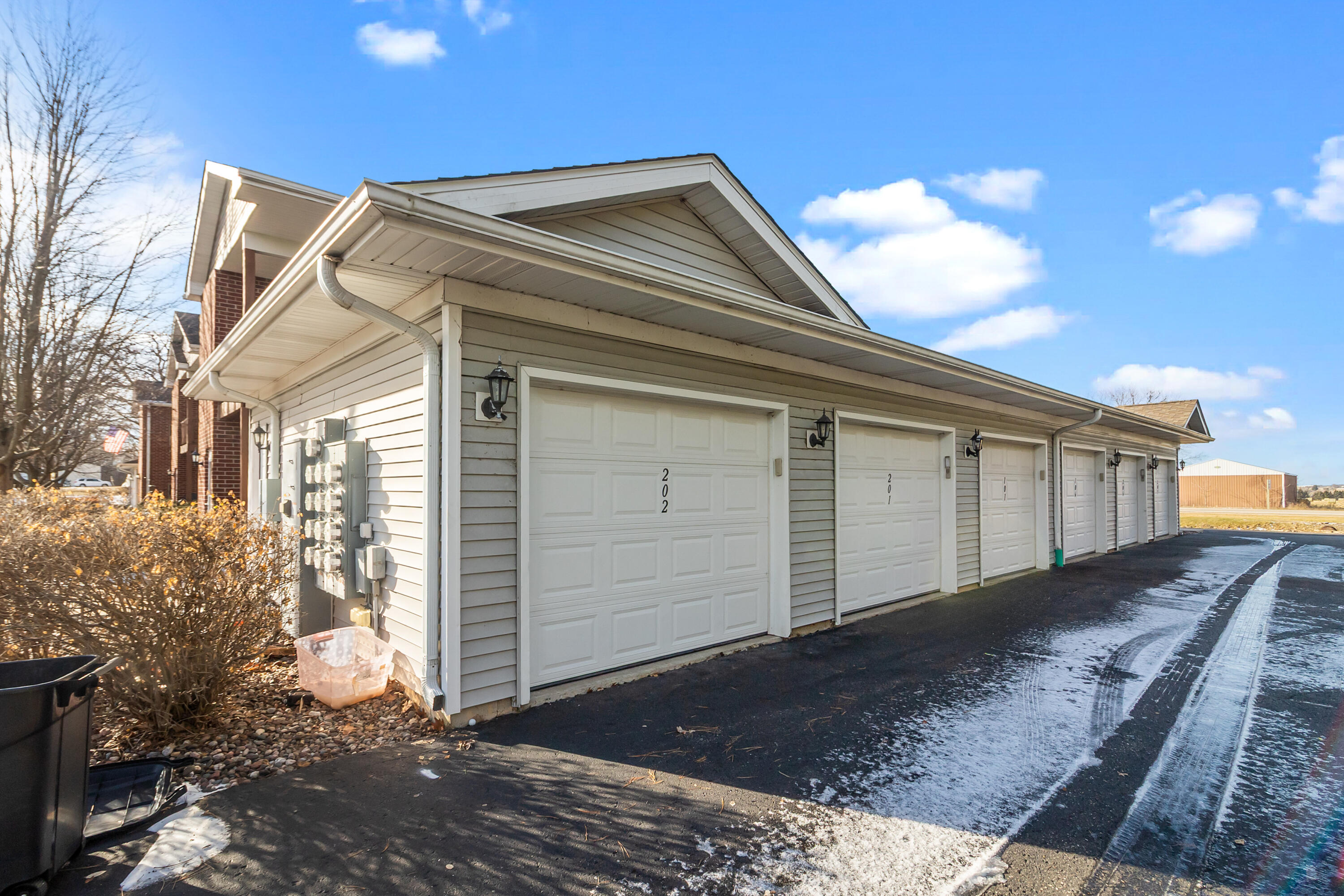 210 East Remer Road, Unit 202 Elkhorn, WI 53121 - Photo 24 of 28 ZZ9