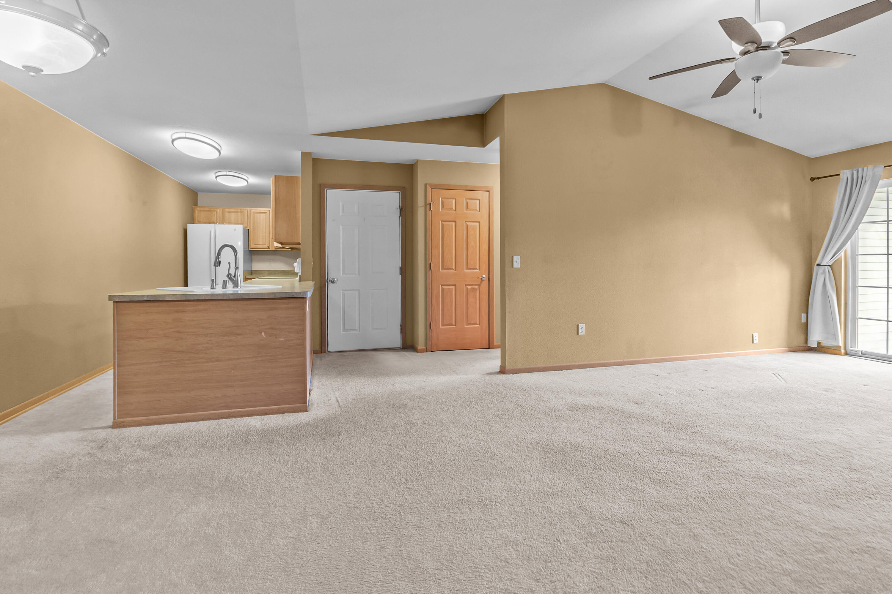 210 East Remer Road, Unit 202 Elkhorn, WI 53121 - Photo 25 of 28 BB1