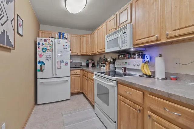 $219,900 | 210 East Remer Road, Unit 202, Elkhorn, WI 53121